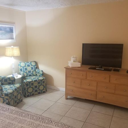 Pennwood Motor Lodge Sebastian Exterior foto